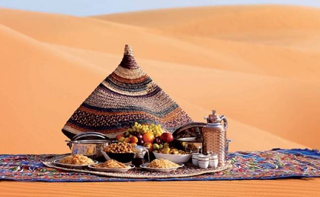 Al Maha Arabian Desert Safari Experience with Transport from Dubai