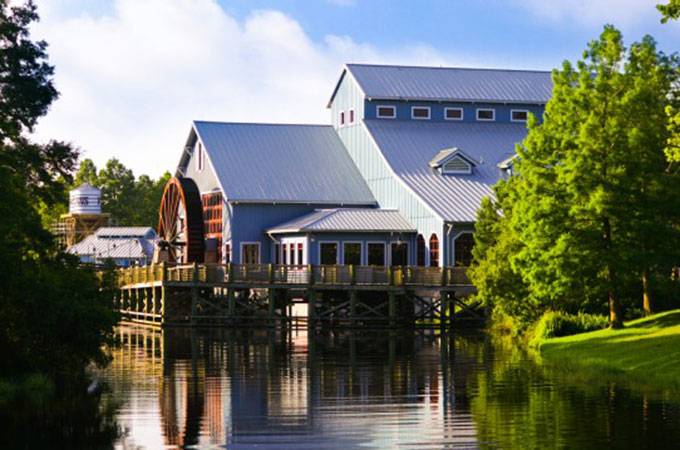 DISNEY'S PORT ORLEANS RESORT - RIVERSIDE